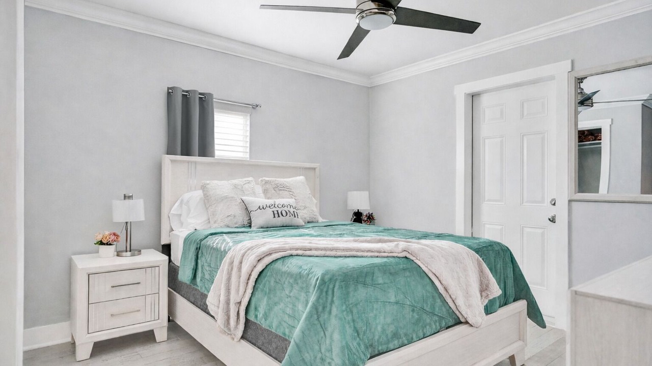 Photo of Bedroom in Deerfield Beach