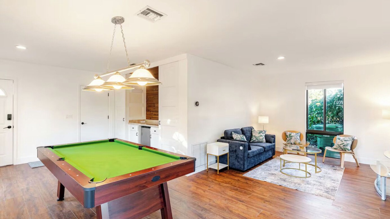 Photo of Bedroom in Hallandale Beach