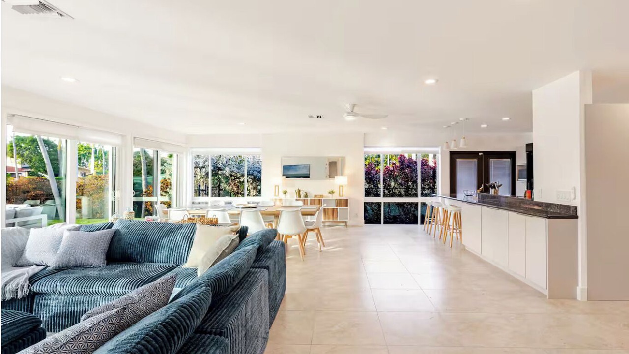Photo of Livingroom in Hallandale Beach