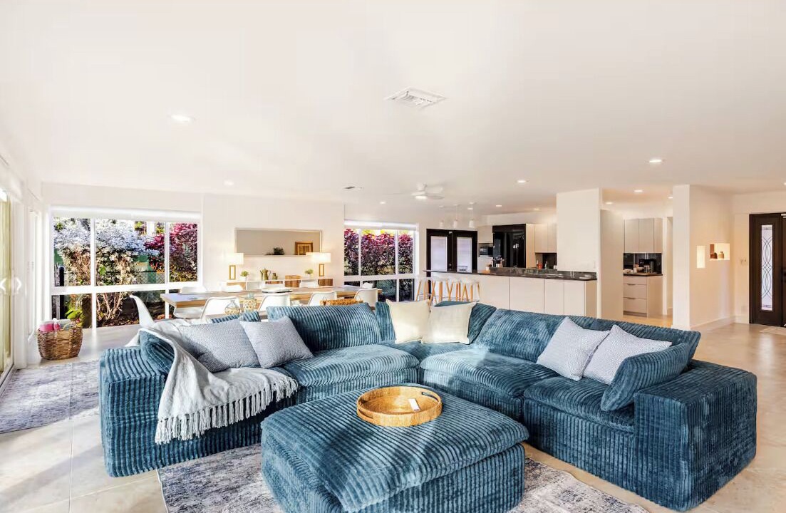 Photo of Livingroom in Hallandale Beach