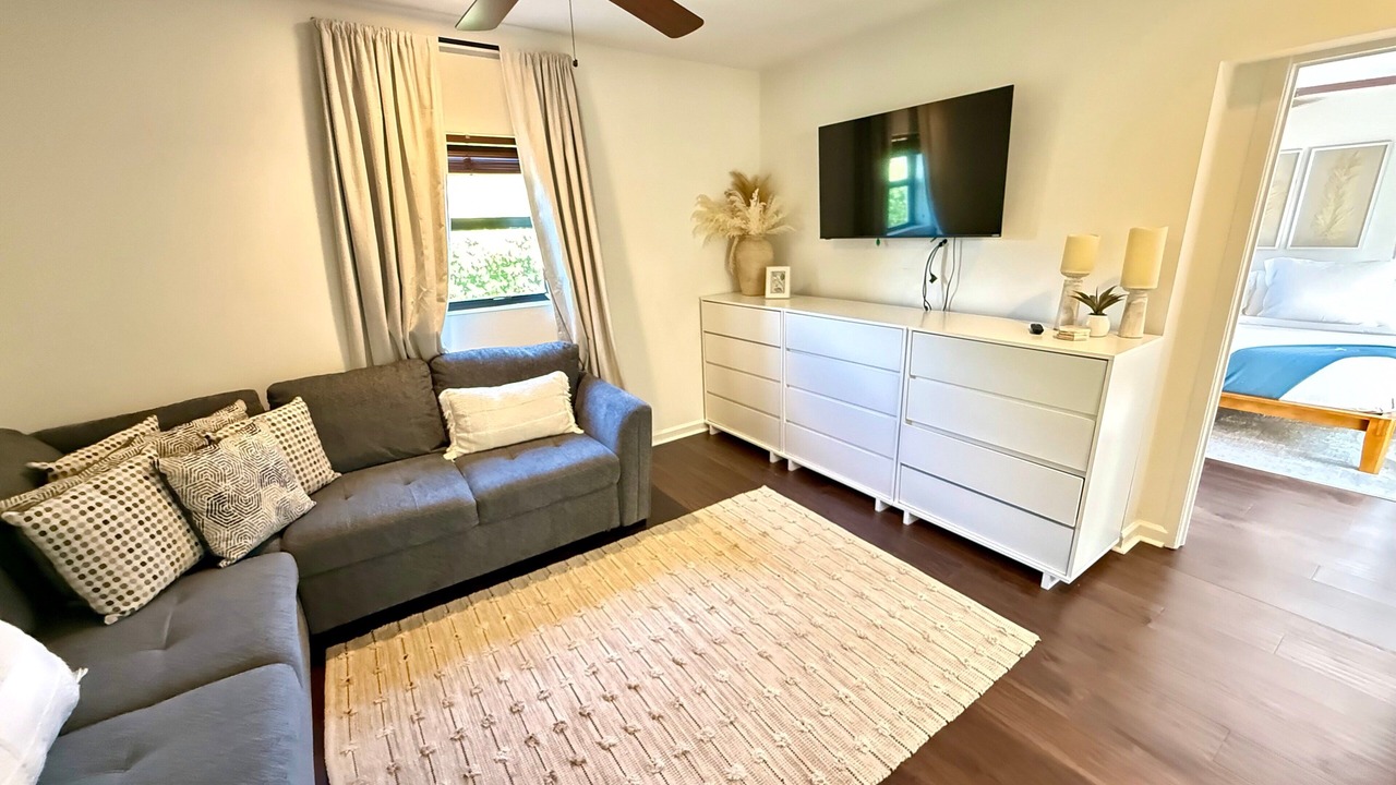 Photo of Livingroom in Pompano Isles