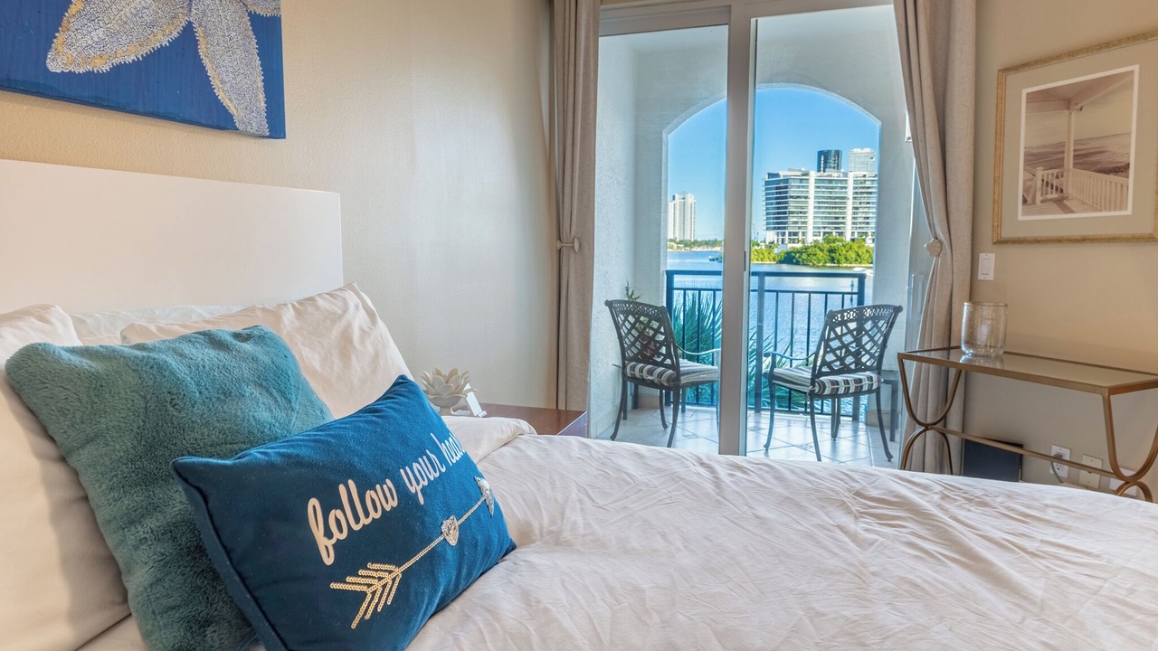 Photo of Bedroom in Aventura