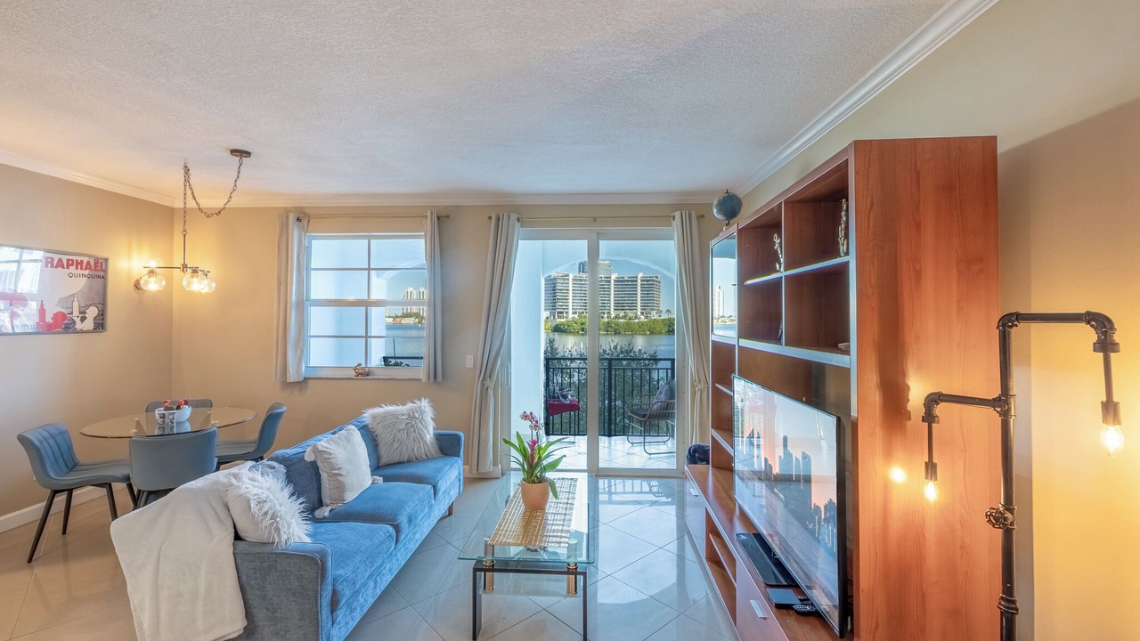 Photo of Livingroom in Aventura