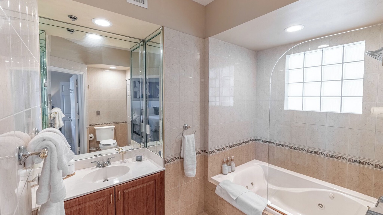 Photo of Bathroom in Aventura