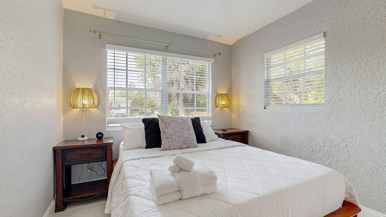 Photo of Bedroom in Middle River Terrace