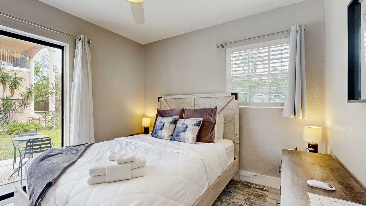 Photo of Bedroom in Middle River Terrace