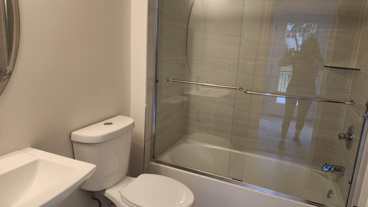 Photo of Bathroom in Parole