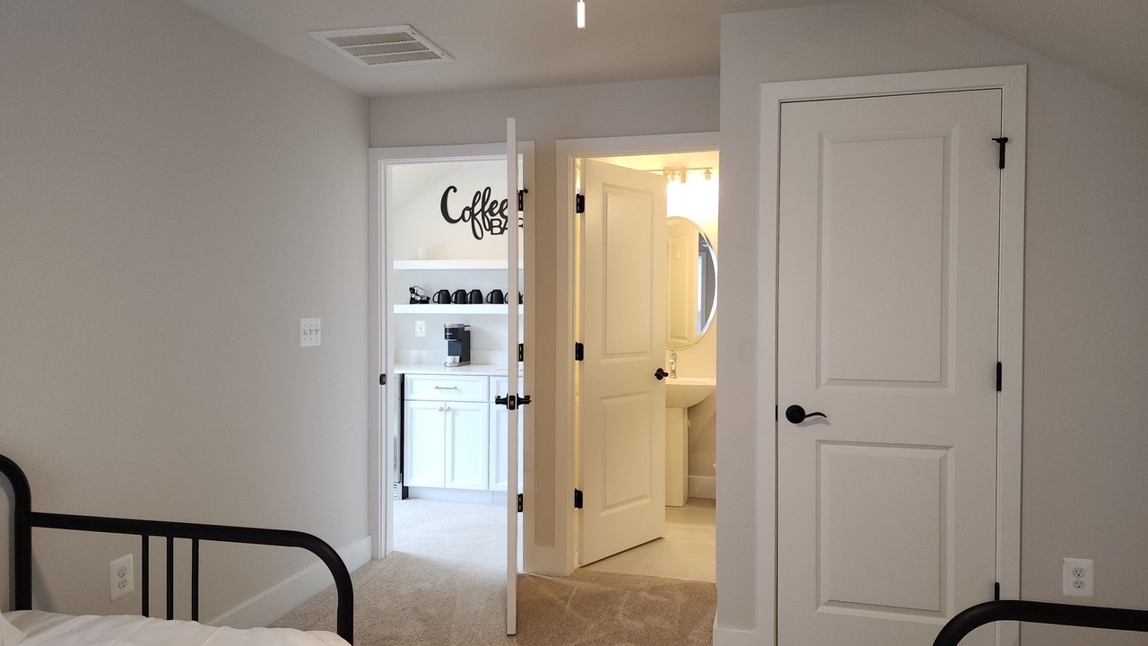 Photo of Bedroom in Parole