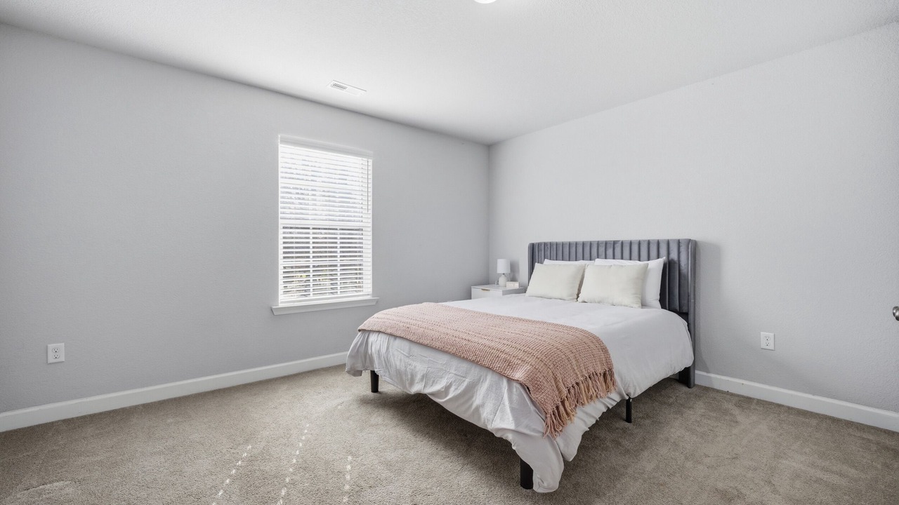 Photo of Bedroom in Newport News