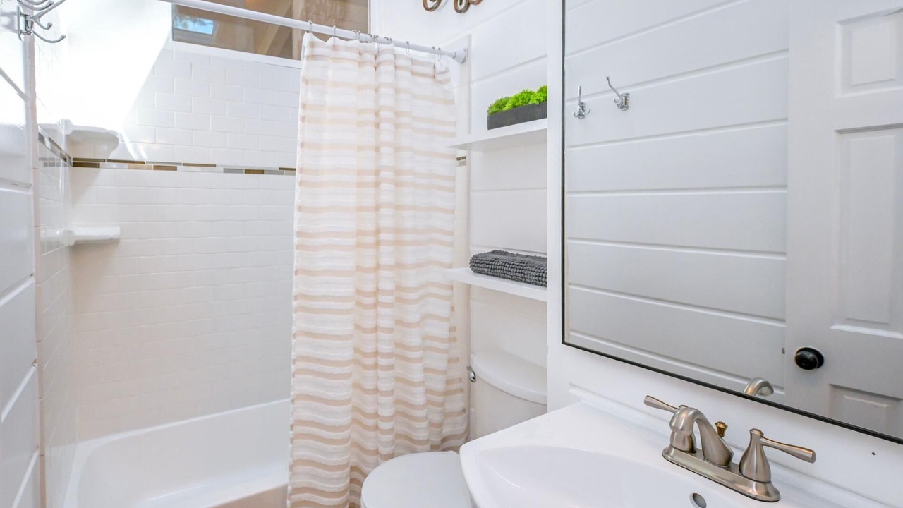 Photo of Bathroom in Rehoboth by the Sea