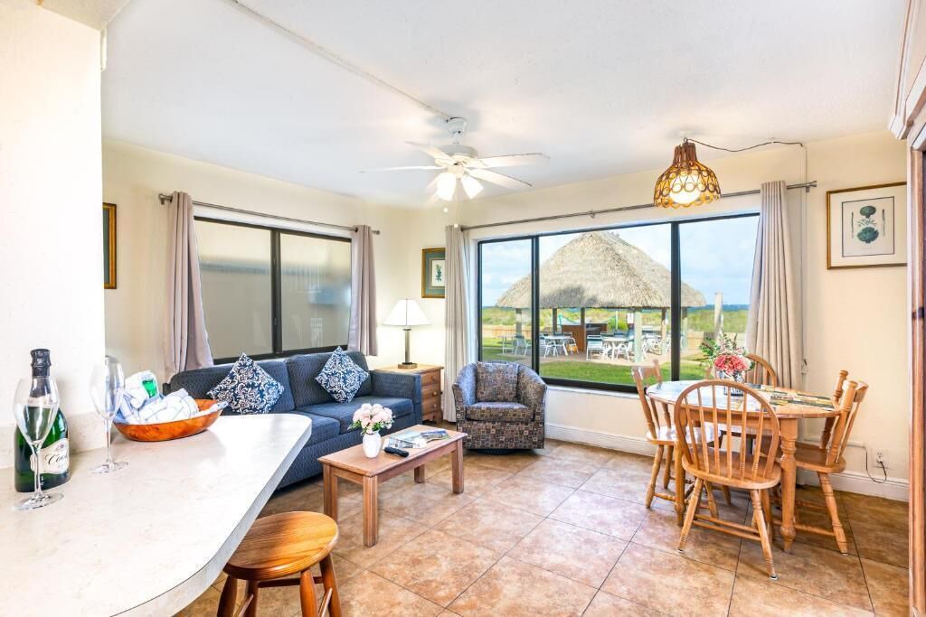 Photo of Livingroom in Deerfield Beach