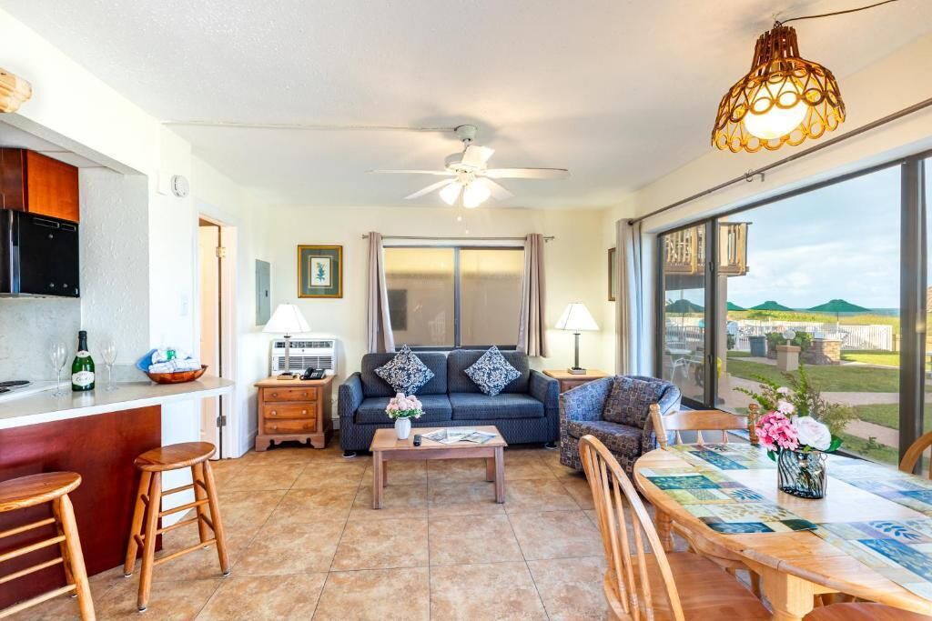 Photo of Livingroom in Deerfield Beach