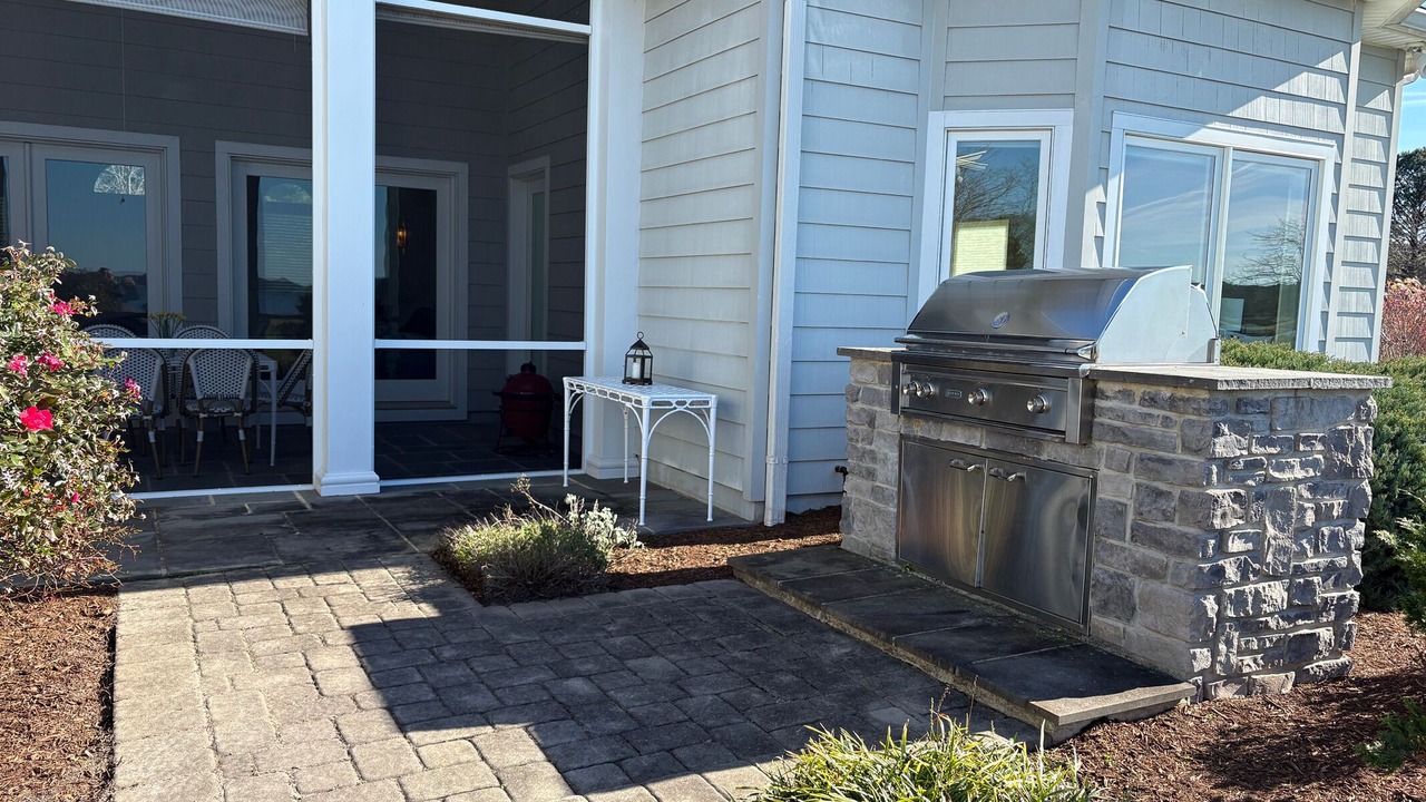 Photo of Outdoor in Royal Oak