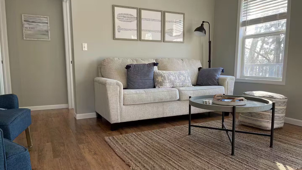 Photo of Livingroom in Town of Ledyard