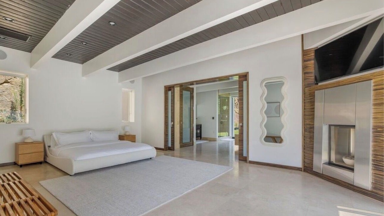 Photo of Bedroom in Hollywood Hills West