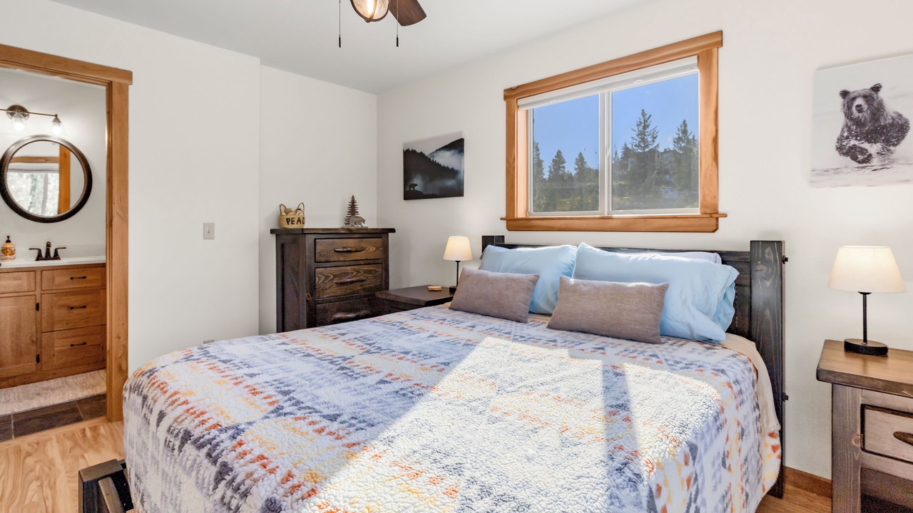 Photo of Bedroom in Rexford