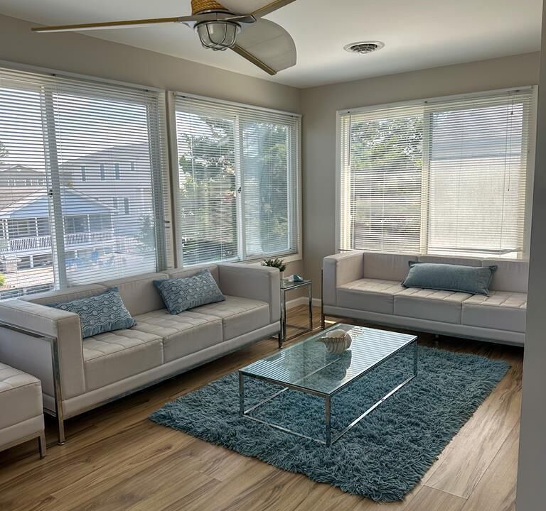 Photo of Livingroom in Sandpiper Pines