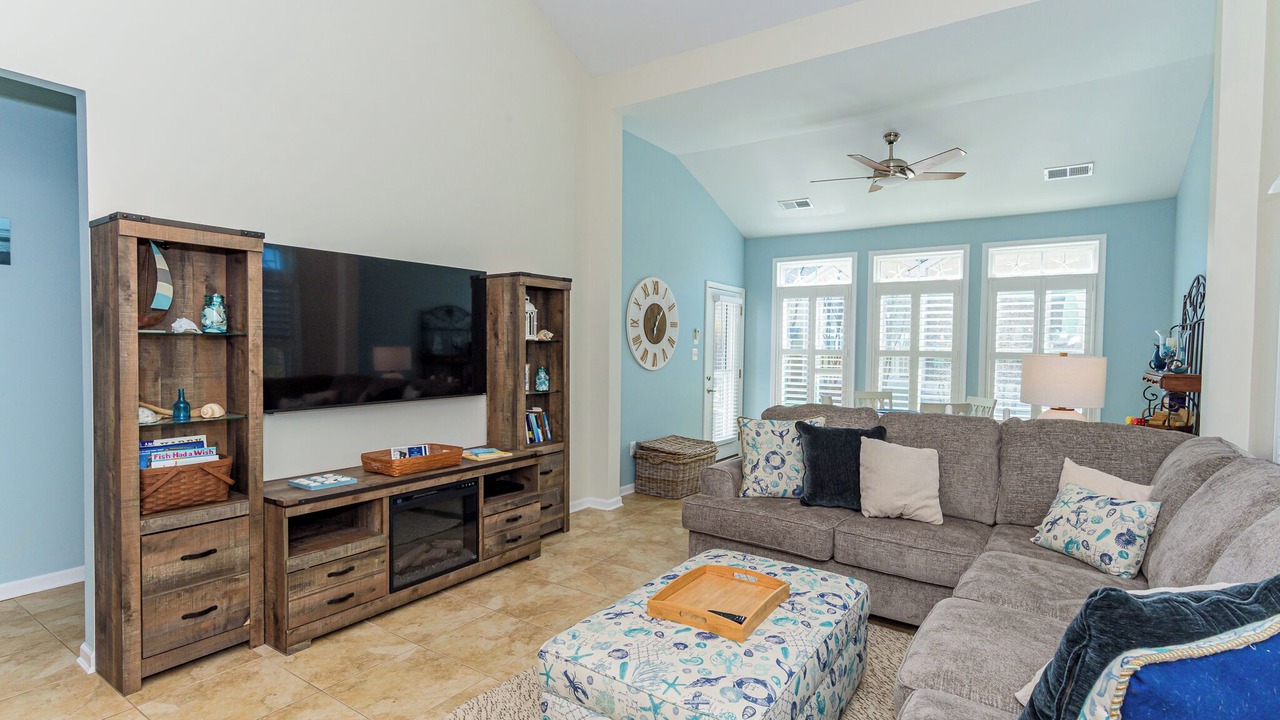 Photo of Livingroom in The Commons