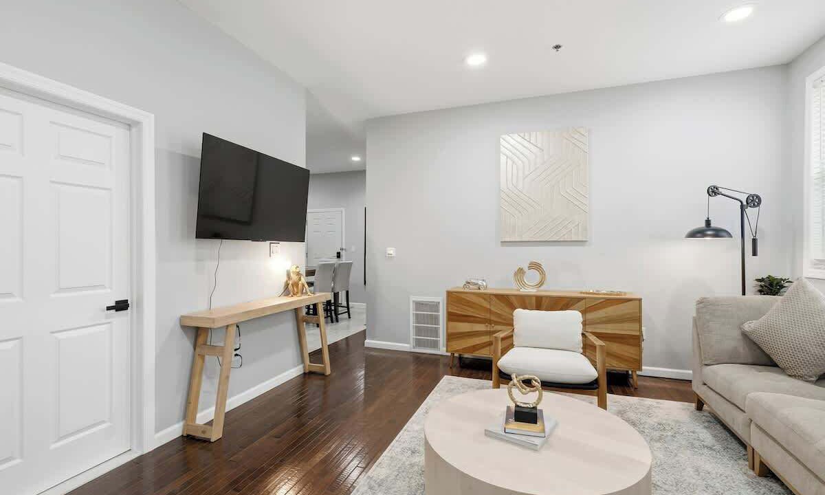 Photo of Bedroom in McGinley Square