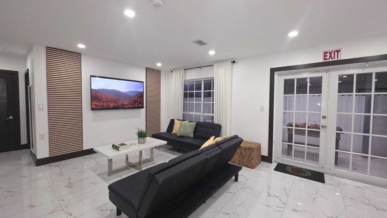 Photo of Livingroom in Driftwood