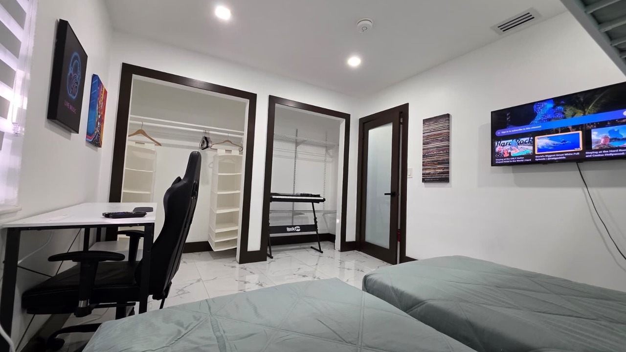 Photo of Bedroom in Driftwood