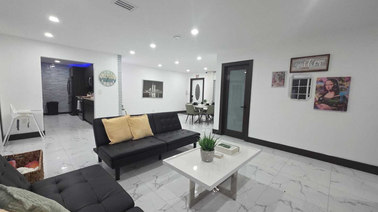 Photo of Livingroom in Driftwood