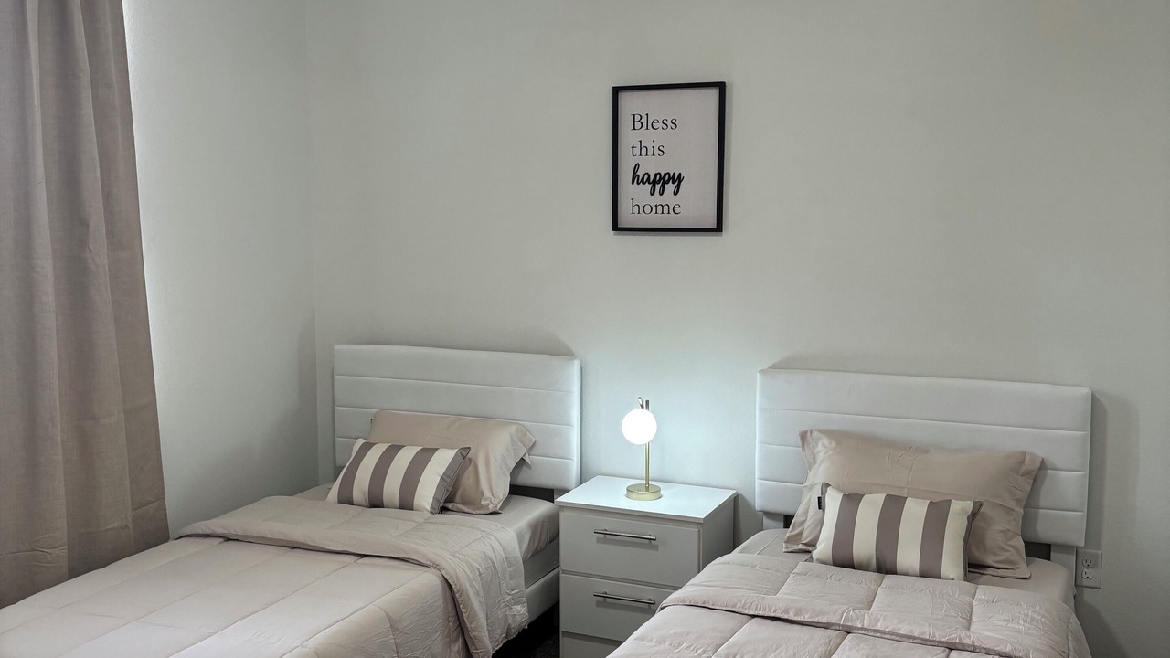 Photo of Bedroom in Miramar