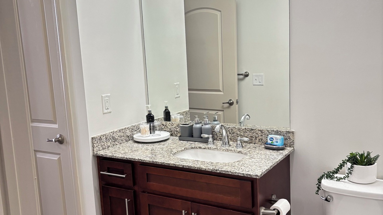 Photo of Bathroom in Miramar