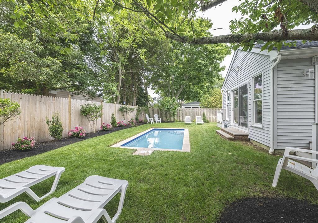 Photo of Outdoor in Village Green