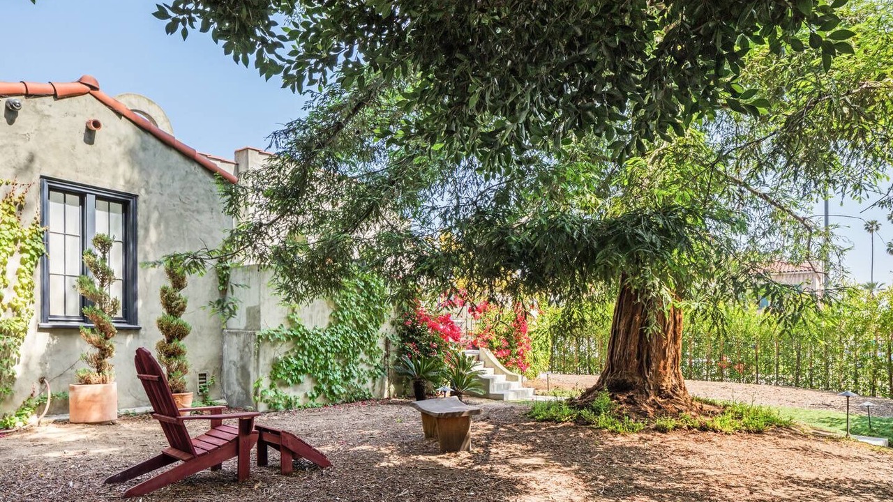 Photo of Patio Balcony in Los Feliz