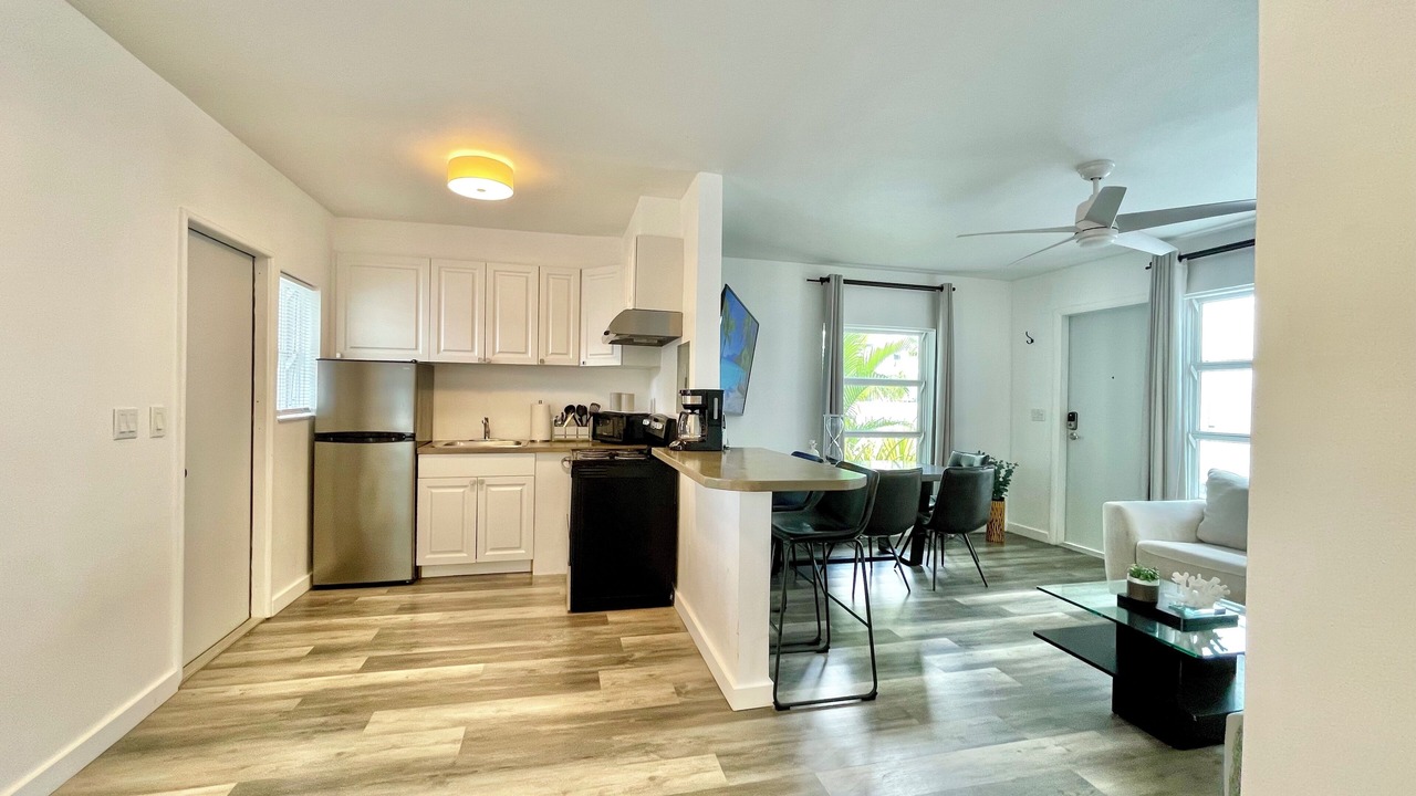 Photo of Kitchen in Lauderdale Beach