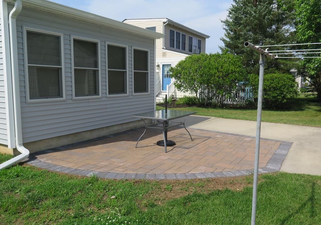 Photo of Outdoor in Village Green