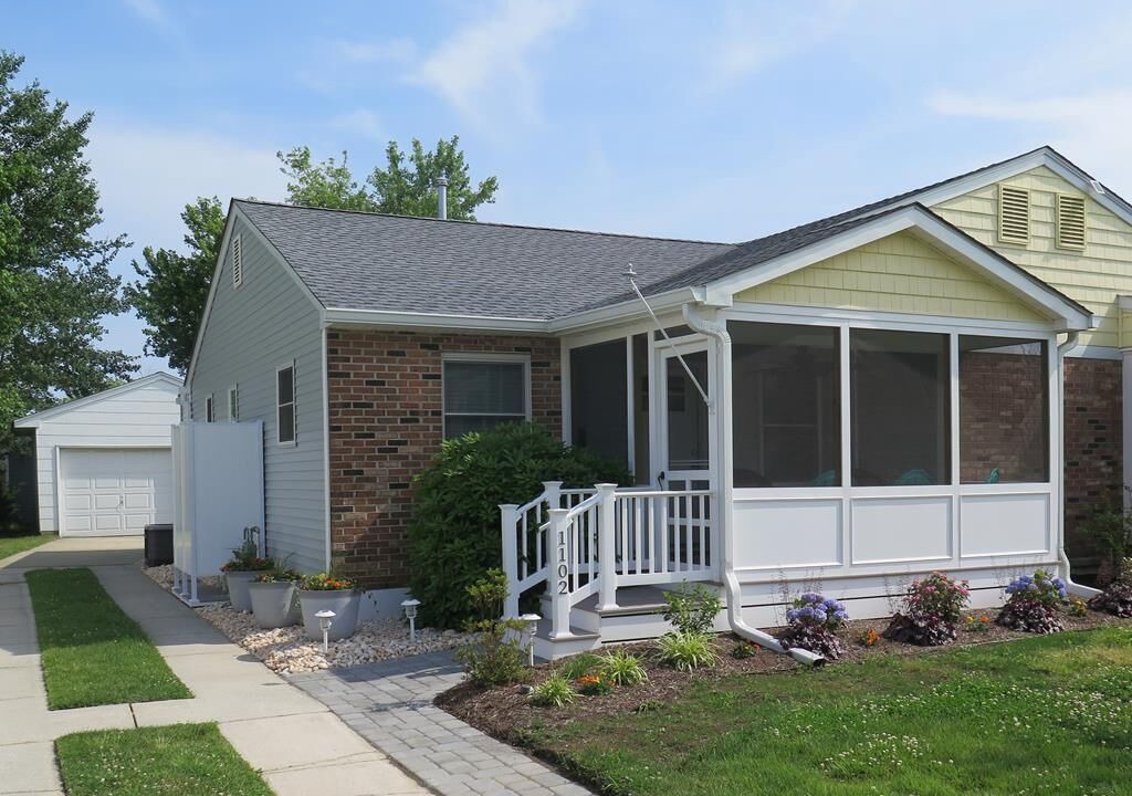 Photo of Outdoor in Village Green