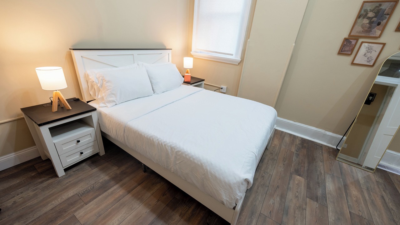 Photo of Bedroom in Albany