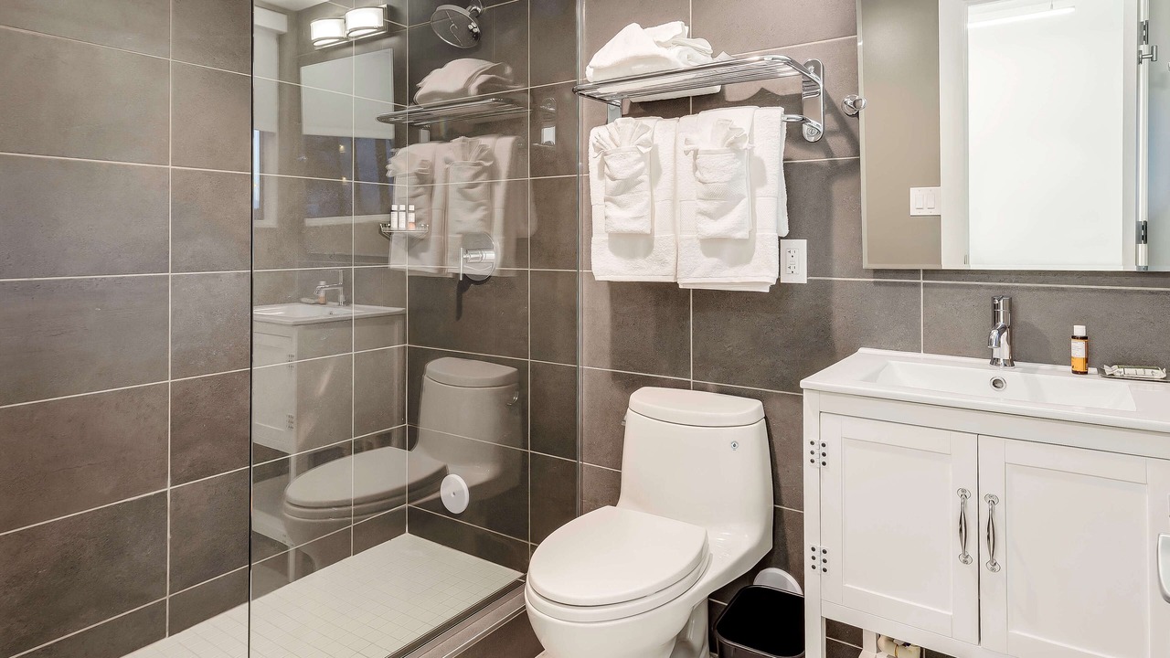 Photo of Bathroom in Lauderdale-by-the-Sea