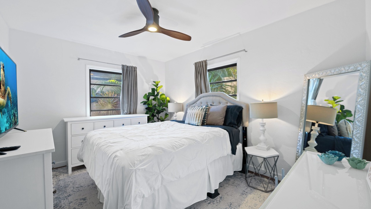 Photo of Bedroom in Tarpon River