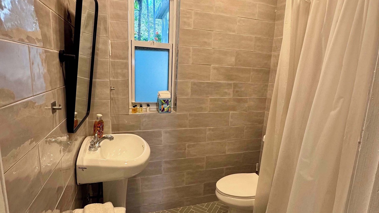 Photo of Bathroom in Coral Ridge