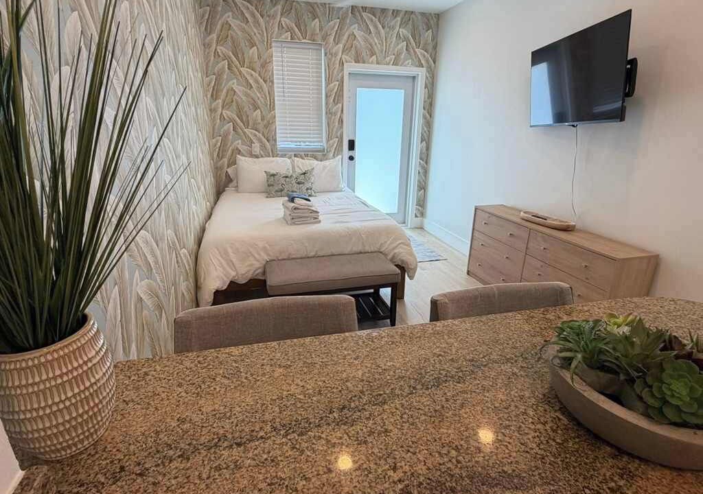 Photo of Bedroom in Coral Ridge
