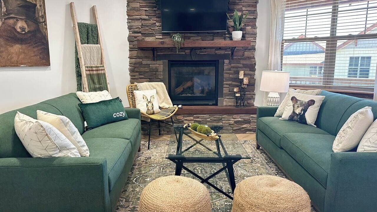 Photo of Livingroom in Snowshoe