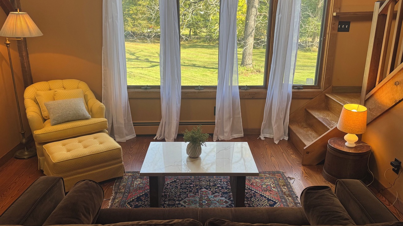Photo of Livingroom in New Windsor