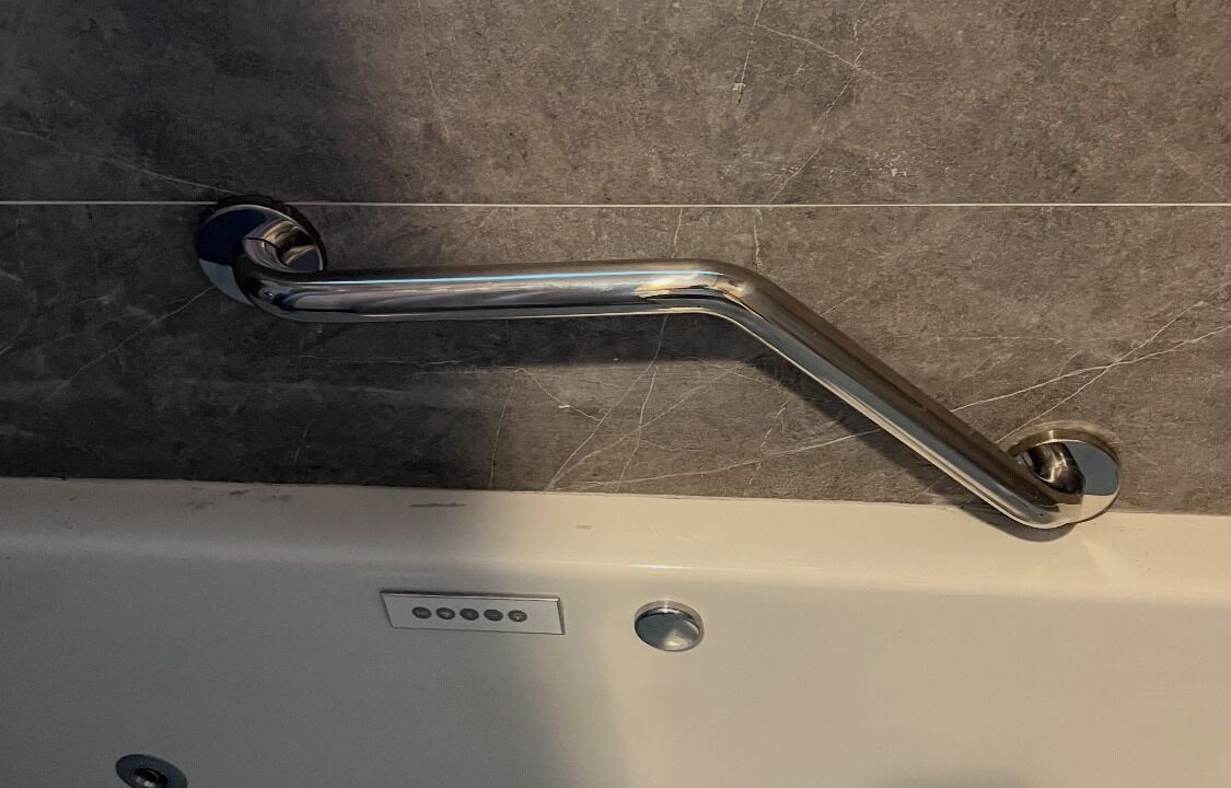 Photo of Bathroom in Central Fort Lauderdale