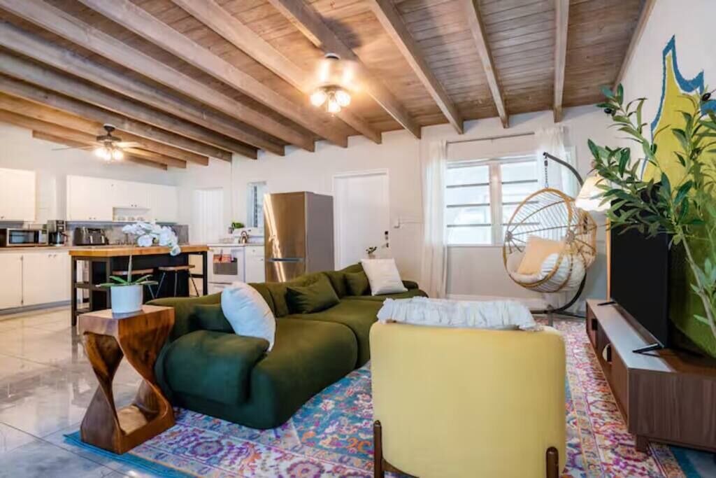 Photo of Livingroom in Riverland Village