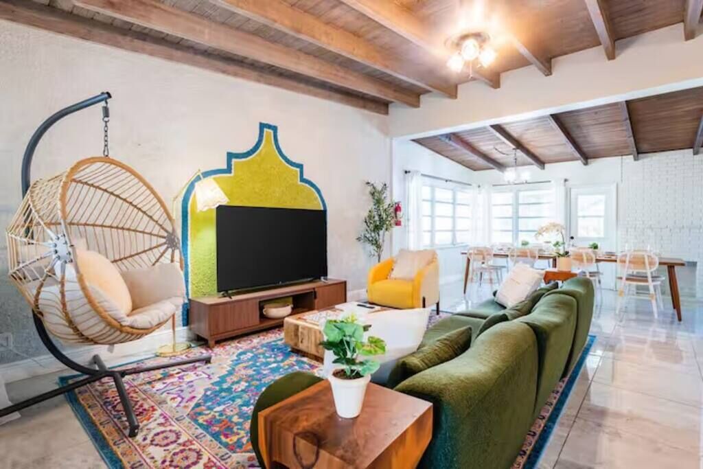 Photo of Livingroom in Riverland Village