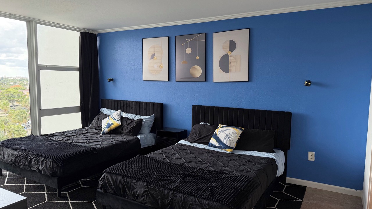 Photo of Bedroom in Bermuda Riviera