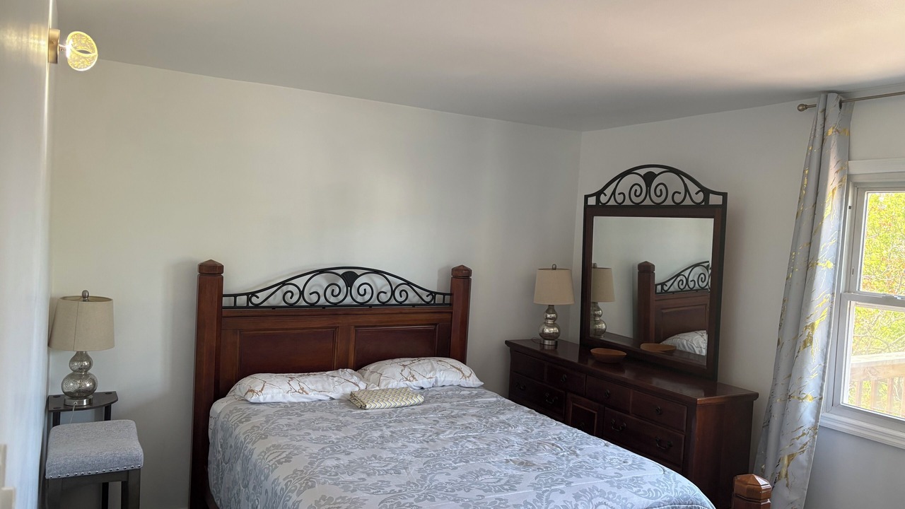 Photo of Bedroom in Albany