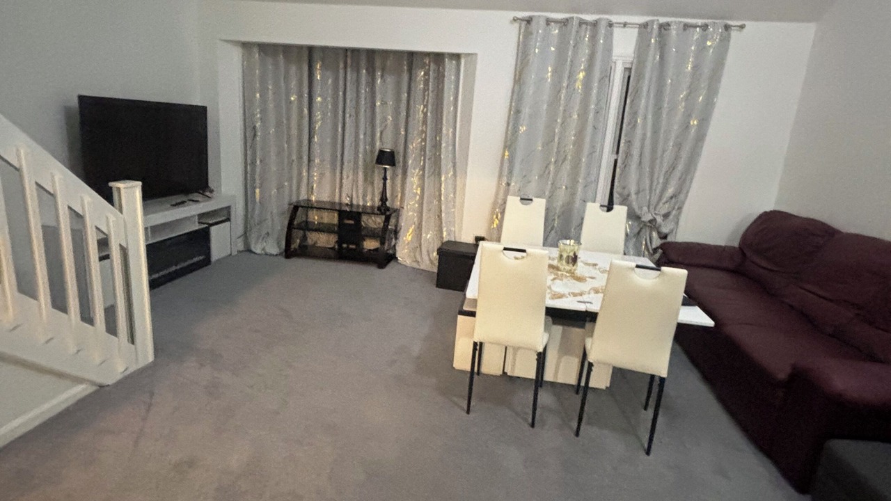 Photo of Livingroom in Albany