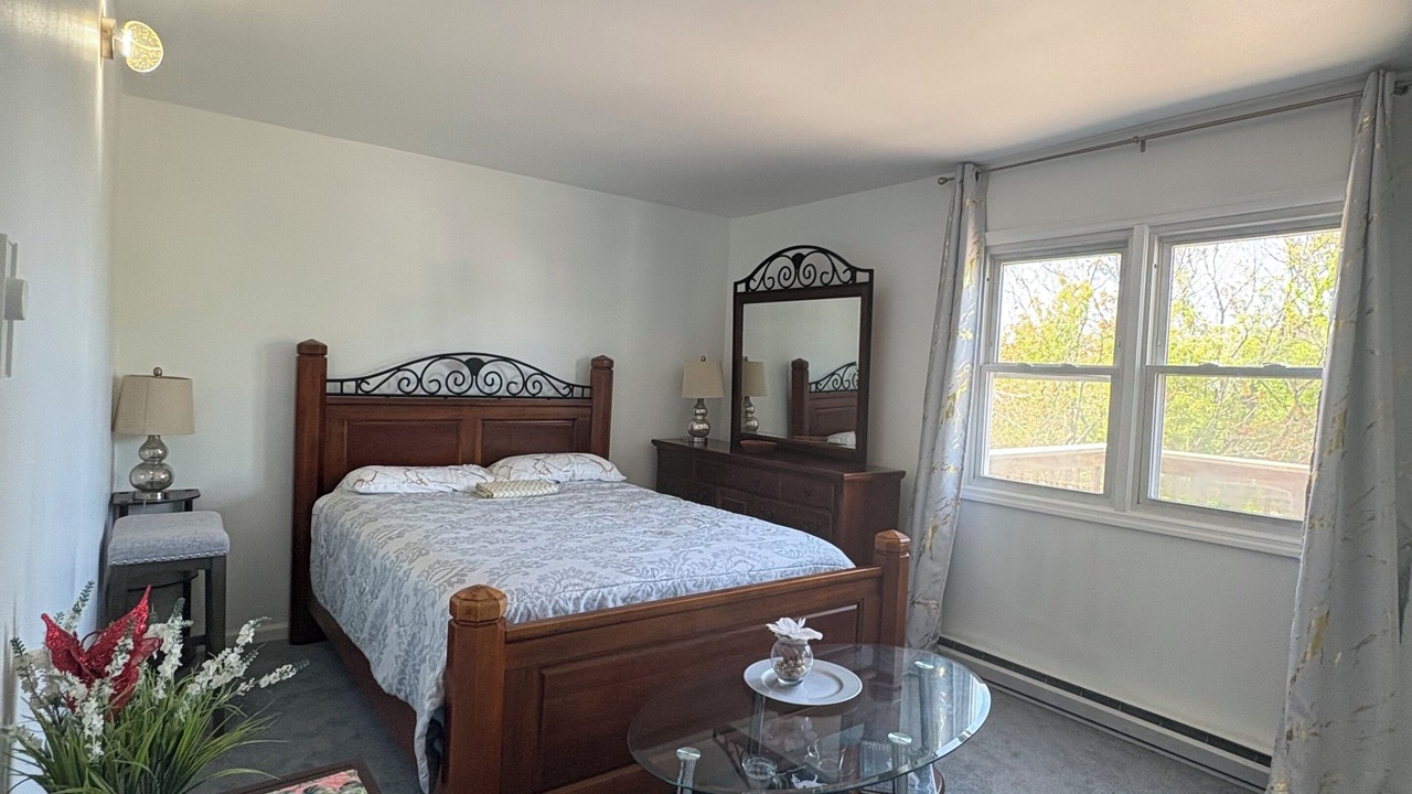 Photo of Bedroom in Albany