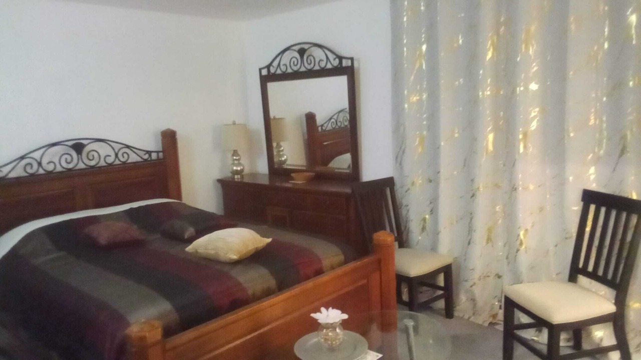 Photo of Bedroom in Albany