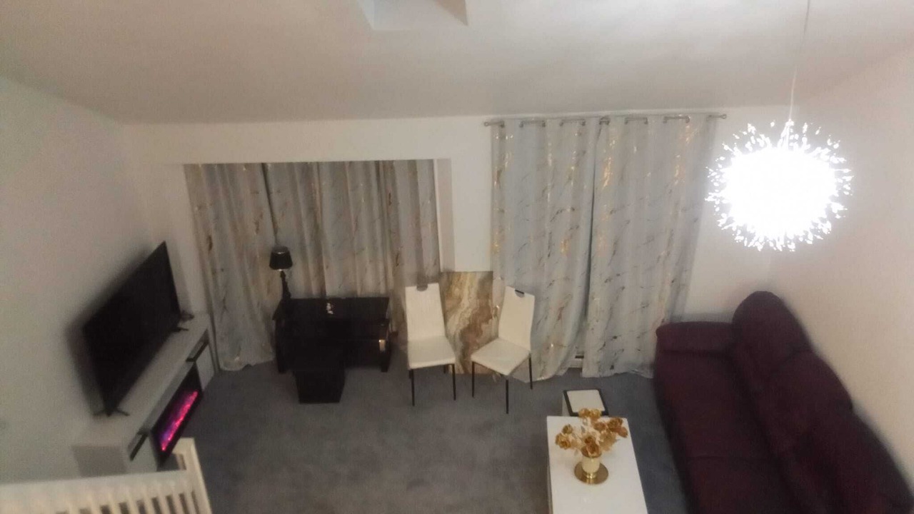 Photo of Livingroom in Albany