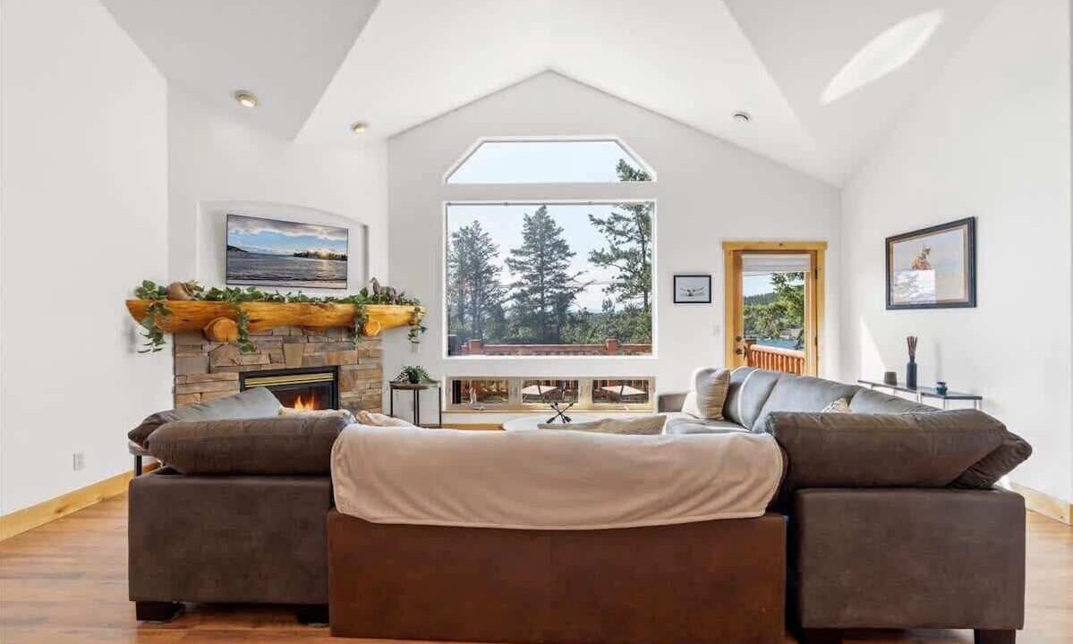 Photo of Livingroom in Somers
